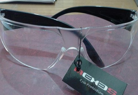 عینک ایمنی اسپرت ضد خش شفاف UV400